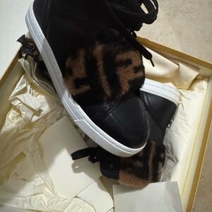 Fendi Sherlyn strap Women's Black and Brown Sneakers